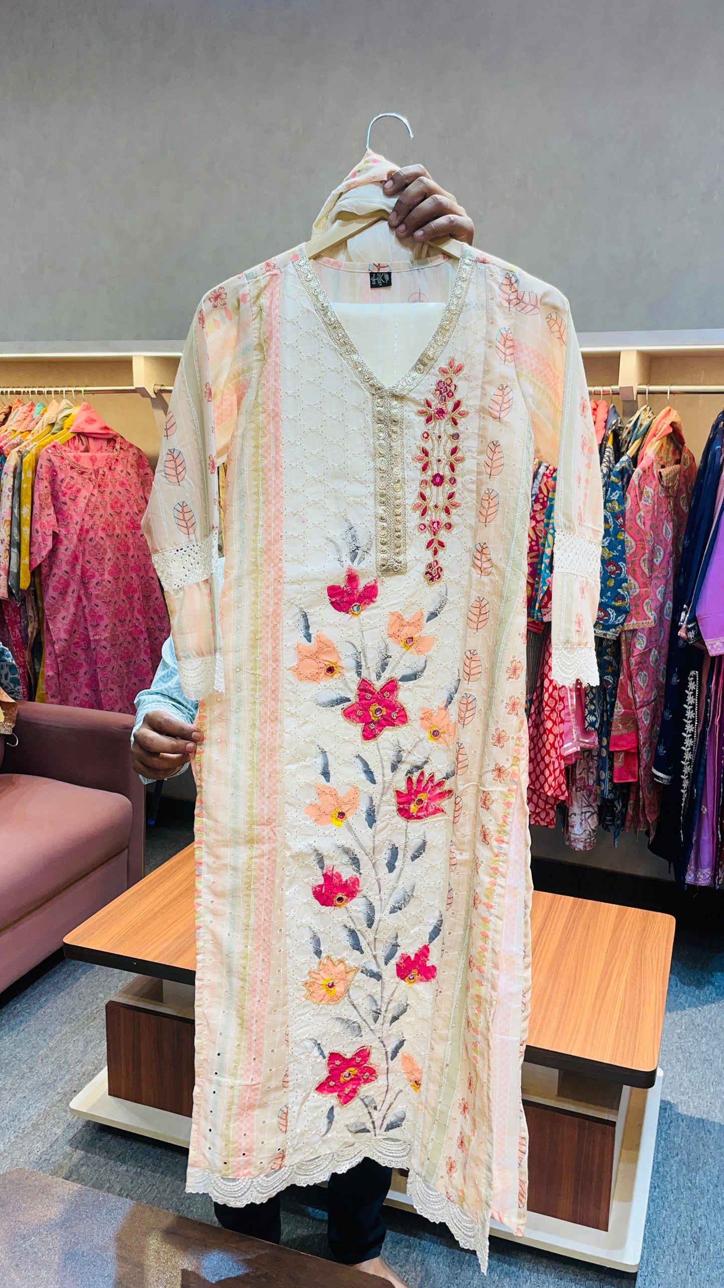 Partywear handwork hakoba and hand paint suit