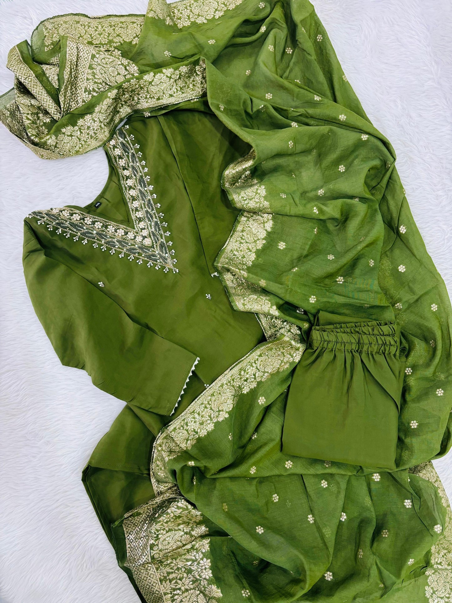 Premium zardozi handwork romansilk suit