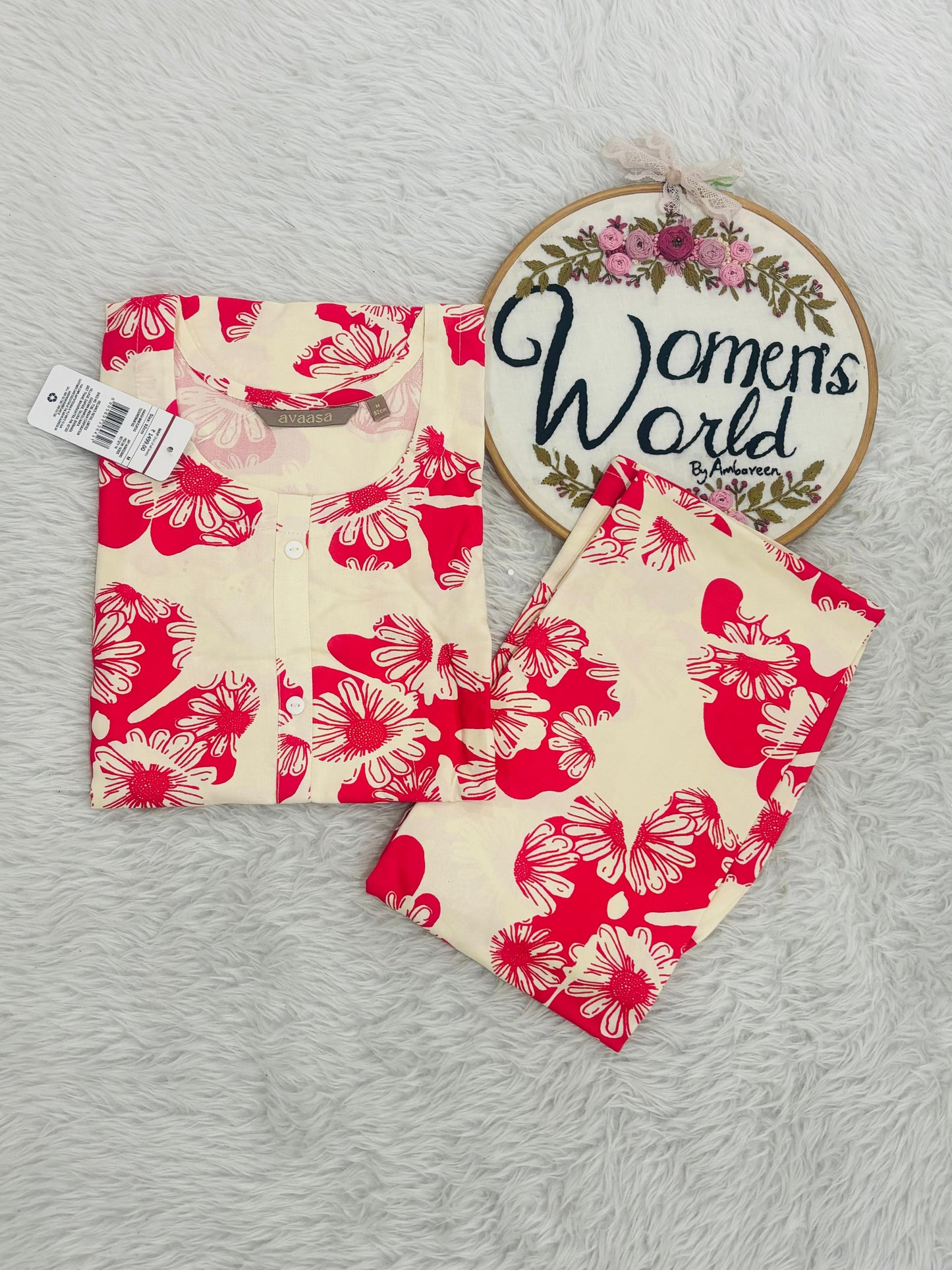 Avaasa branded coordsets