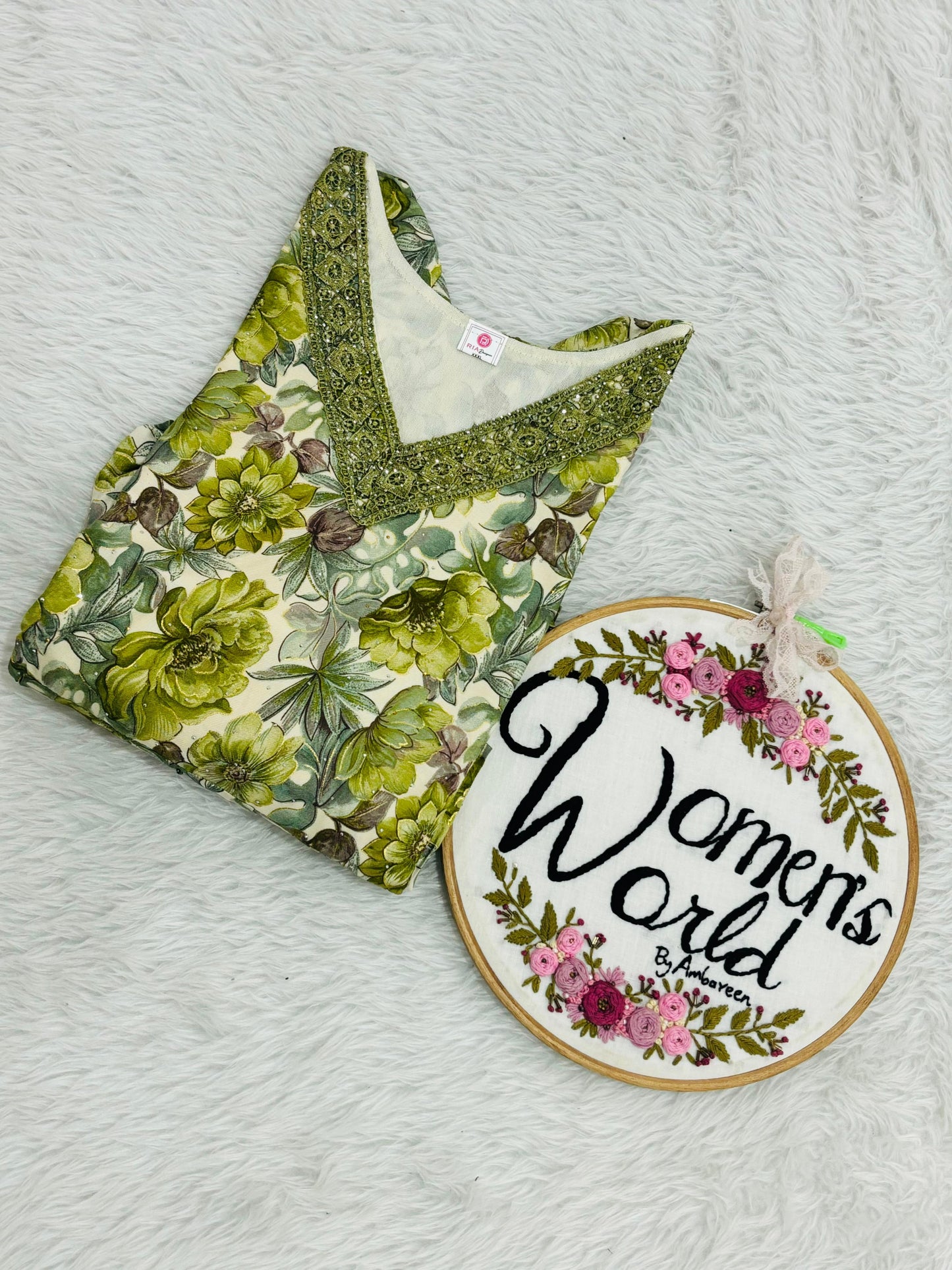 Floral v neck designer gown (xl xxl xxxl)