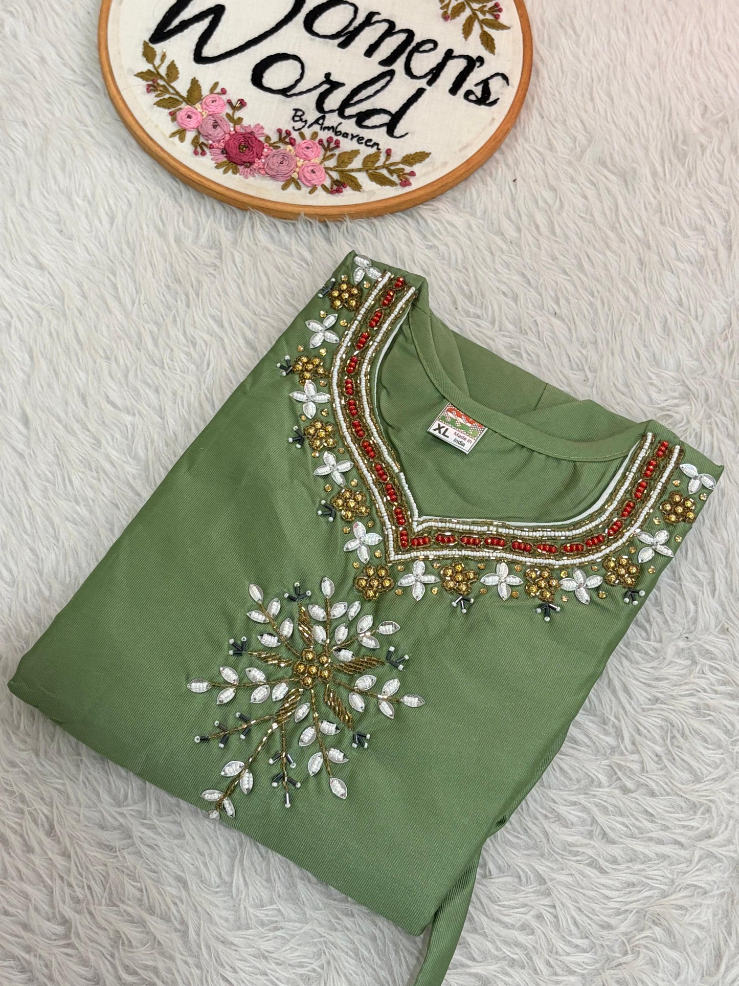 Handwork vatican gown