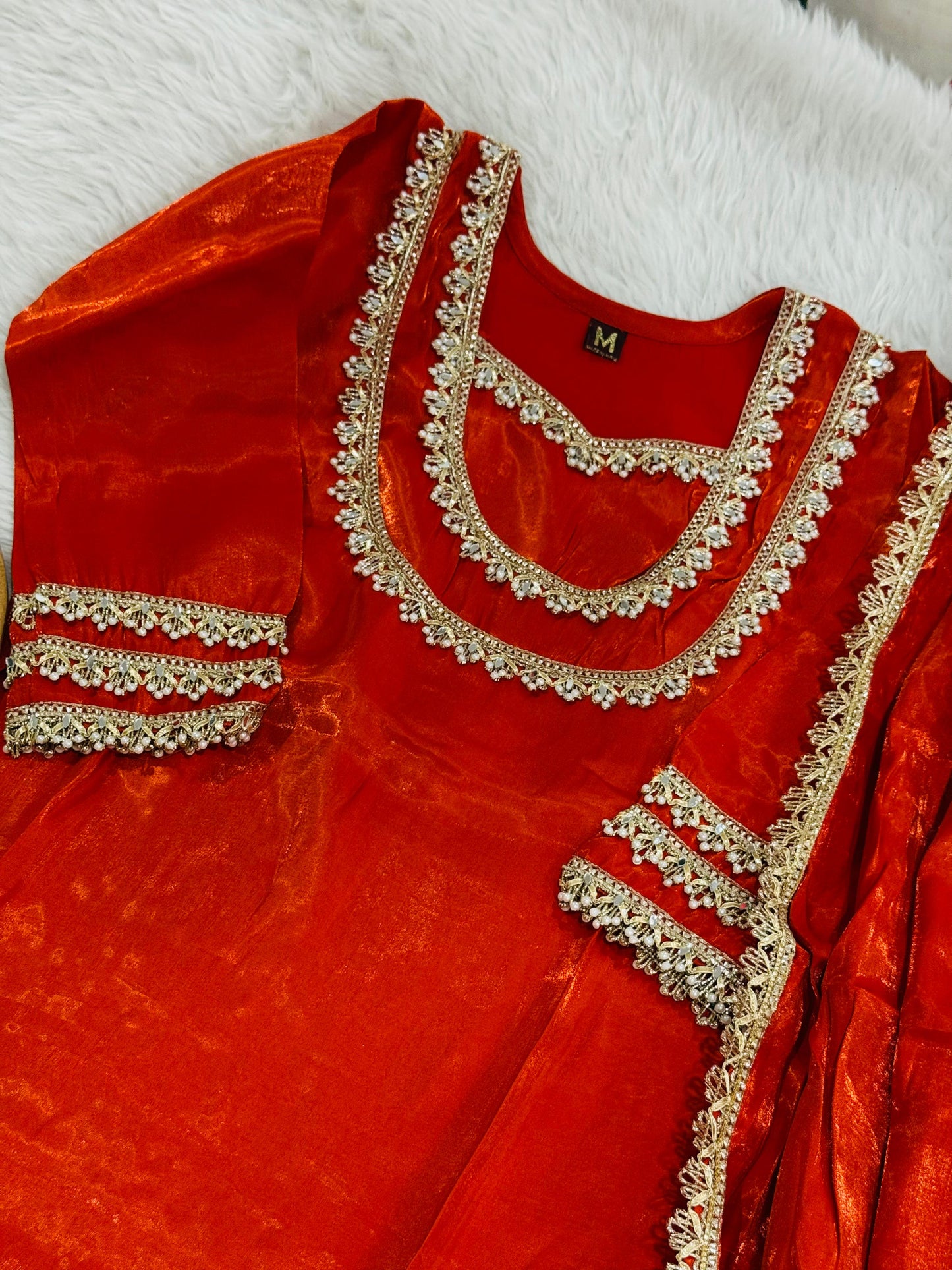 Premium Roman glass hotseller orange suit