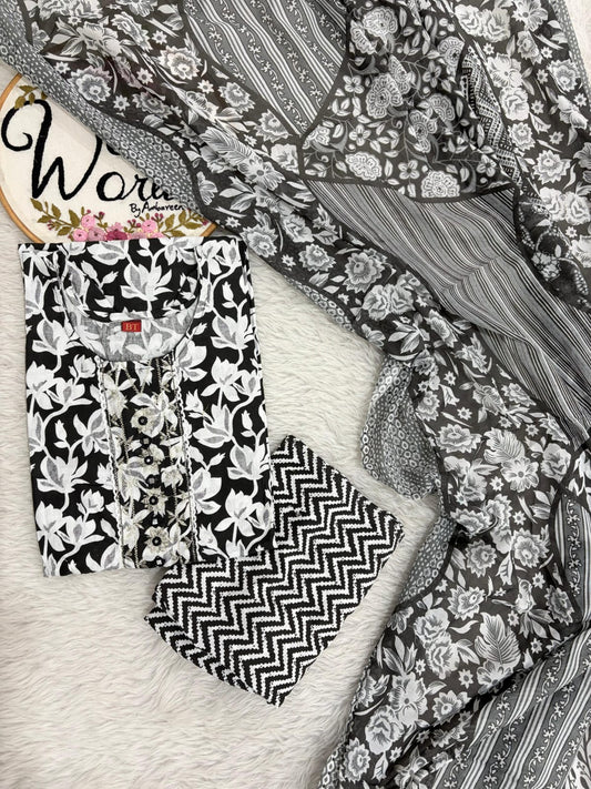 Embroidered floral Pure cotton 3 pc suit