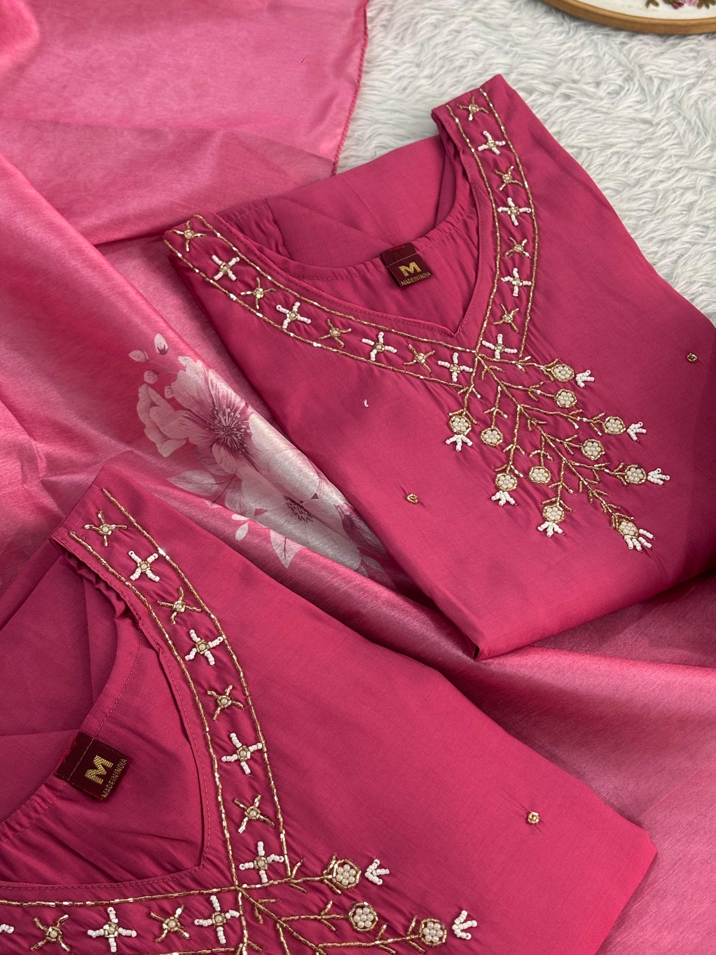Handwork pink suit