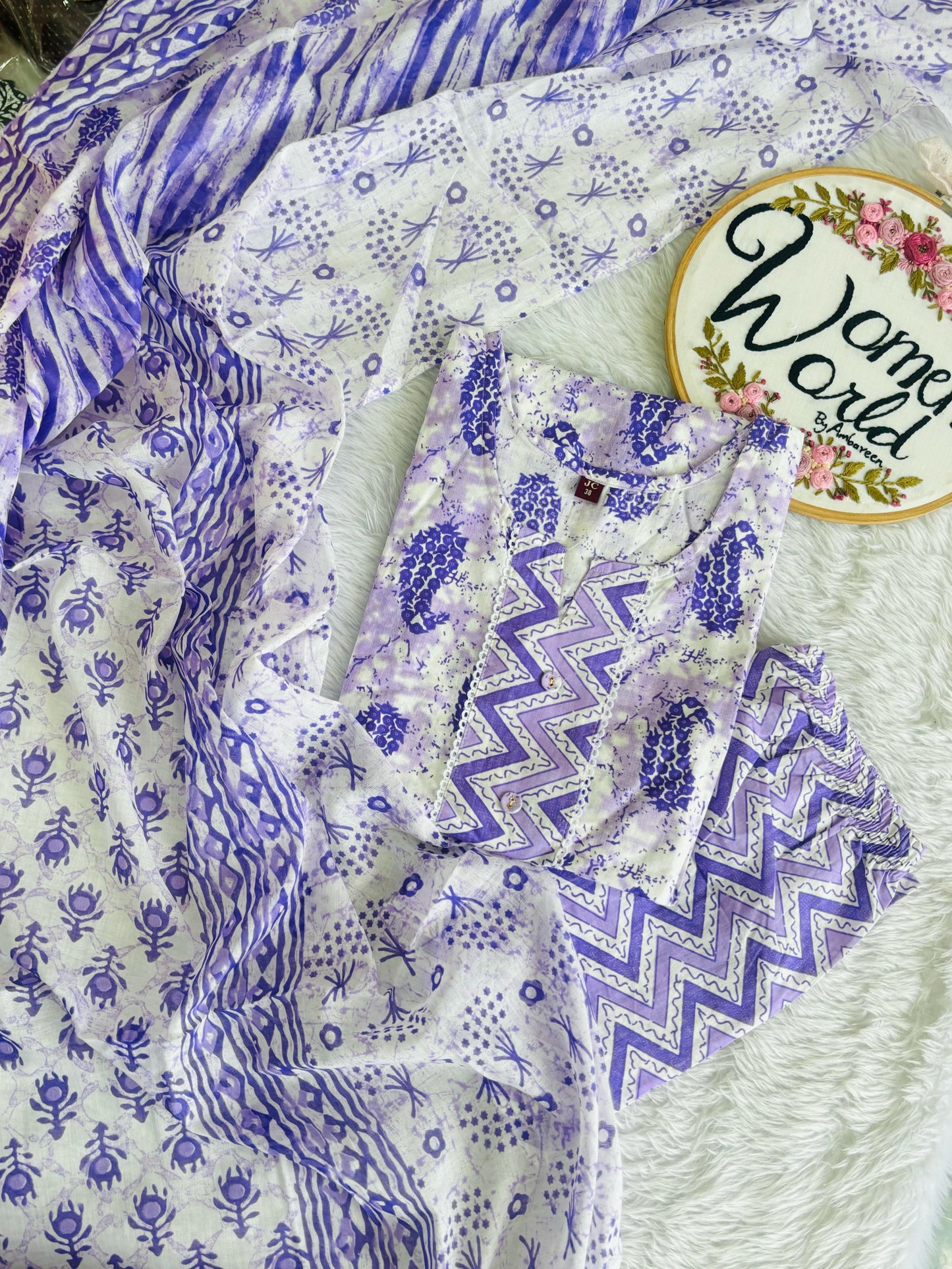 Milky Lavender premium cotton suit with long 2.5 meter dupatta