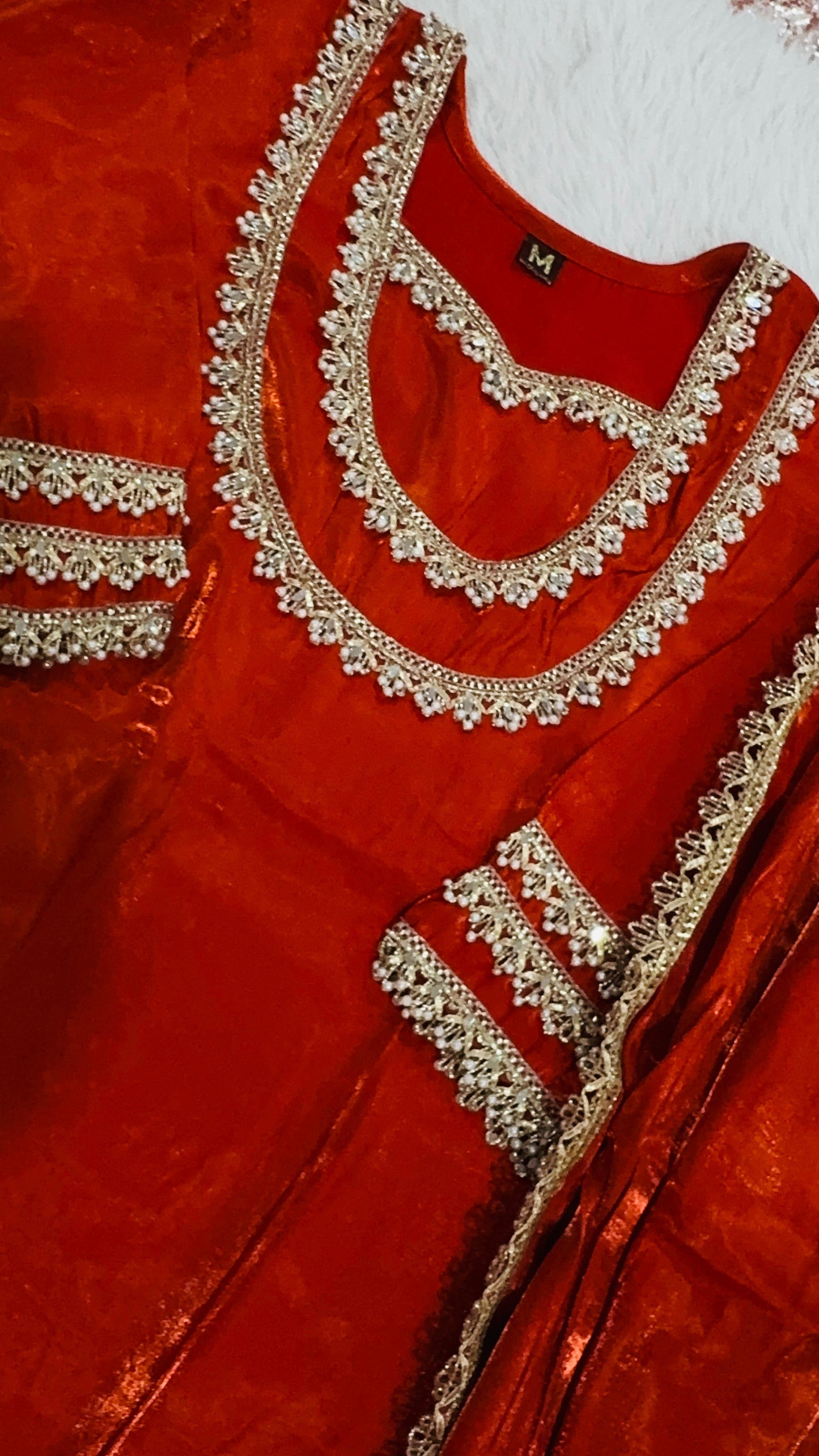 Premium Roman glass hotseller orange suit